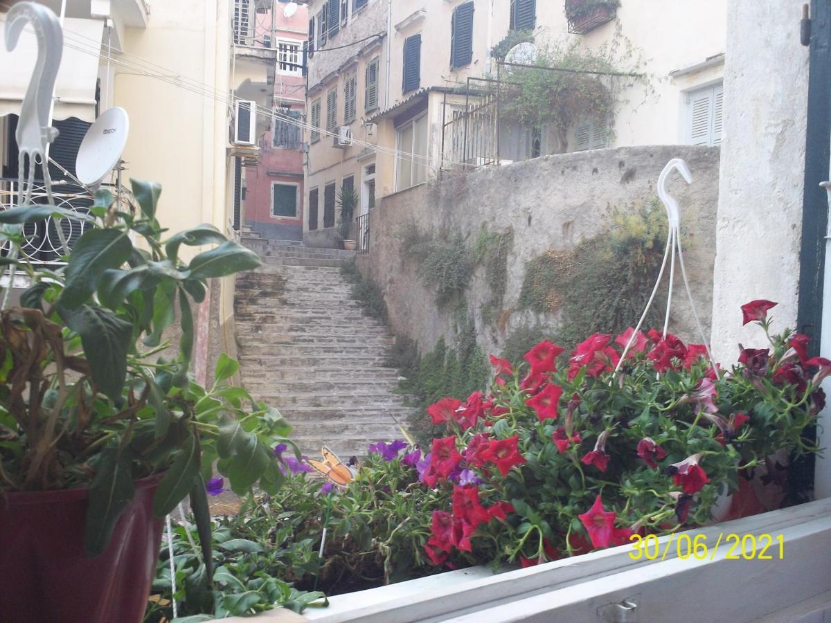 Апартаменты Eftihia Di Corfu Corfu  Экстерьер фото