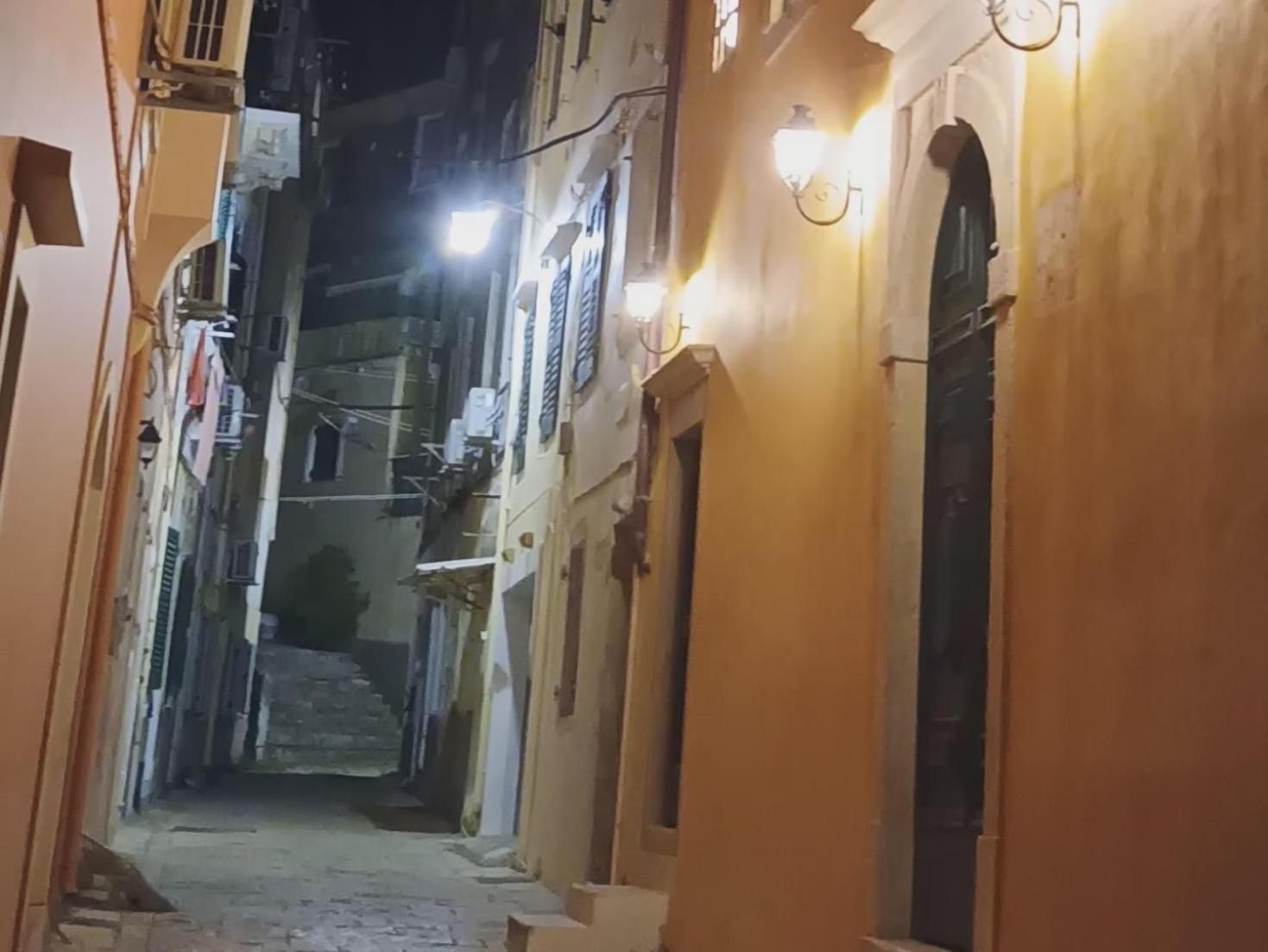 Апартаменты Eftihia Di Corfu Corfu  Экстерьер фото